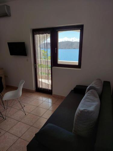 Koplietošanas atpūtas telpa ar TV, Apartmani Vesna in Miskovici