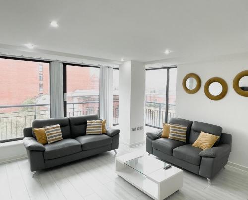 Lovely 2-bedroom condo with a free parking