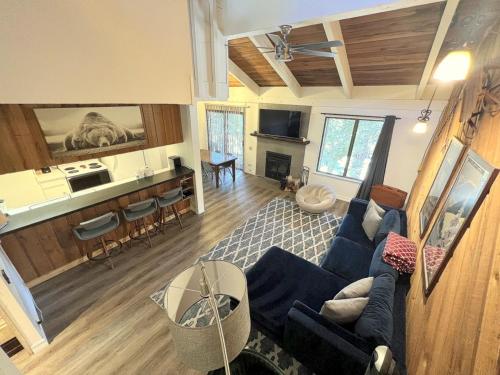 One-Bedroom Apartment image 1
