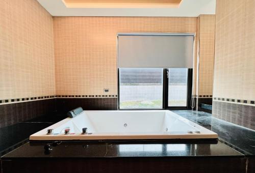 Bathroom, Motel Fabulous in Suao Township