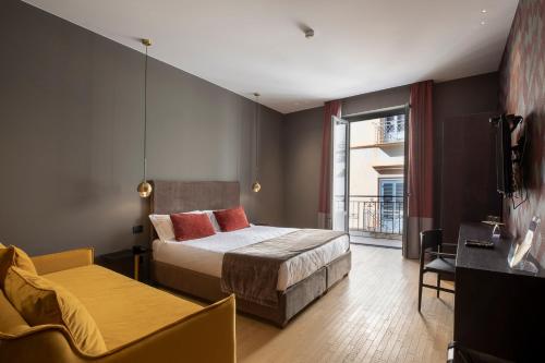 Suite, junior, balcony