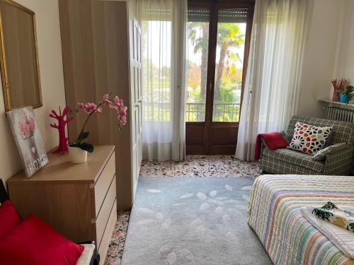  Bnbook Garden View Villa in Sesto Calende