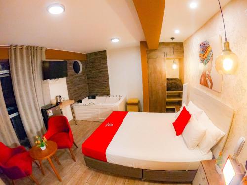 . Luxuri Hotel Piedra Blanca