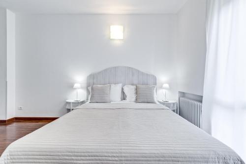 Double Room image 10