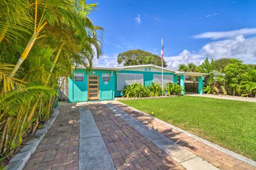 Walkable Florida Duplex 2 Blocks to Cocoa Beach! in Cocoa Beach, USA