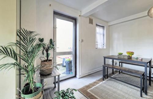 Stunning, large 1 bed riverside flat, Londýn (fotografie 5)