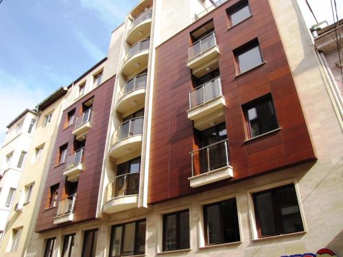 Vitosha Downtown Apartments - image 7