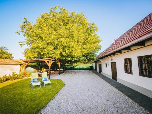 Uitzicht, A MI KISHÁZUNK vendégház (A MI KISHAZUNK vendeghaz) in Dunaszentmiklos