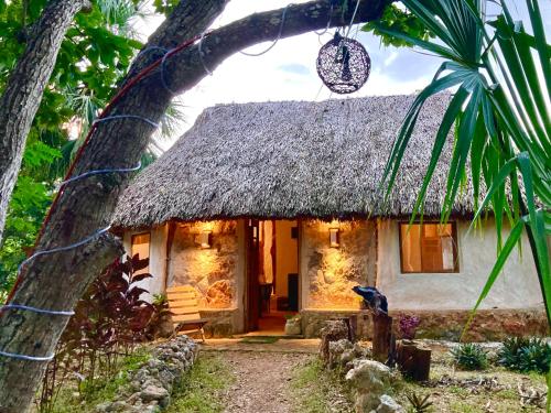 Encantadora Villa Maya tradicional en Rancho Agroecologico - Akil