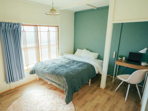 Double Room with Shared Bathroom