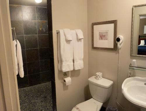 Sierra Woods Lodge