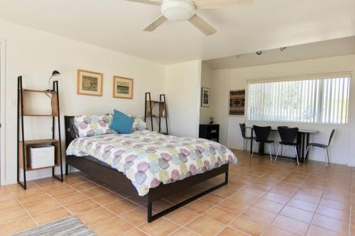 Joshua Tree’s Highland Hideaway Compound thumb 4