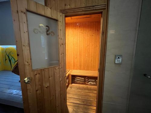 AMANI Motel in Toufen Township