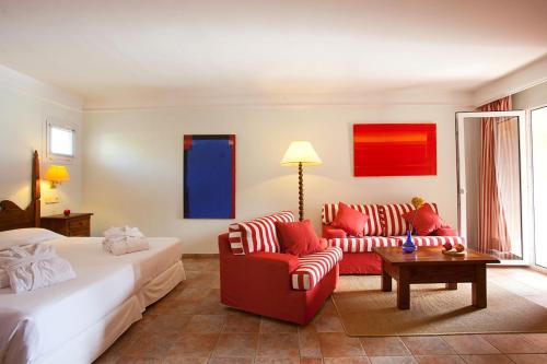 Hotel Cala Sant Vicenç - Adults Only - image 8