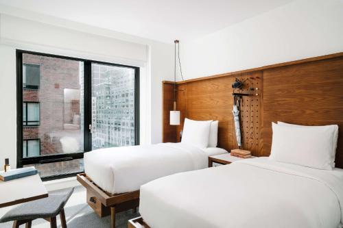 404667866 Arlo SoHo