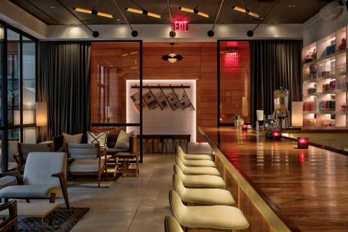 404667919 Arlo SoHo