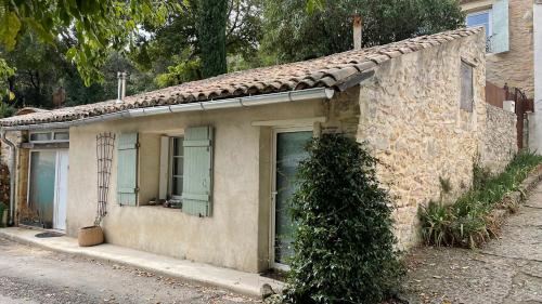 Chambre Independante Au Joli Mazet A Nimes Idealement Situe Entre La Garrigue Et La Ville - Nîmes