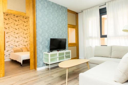 Moderno Apartamento LAUD3 - Nuevo/Familiar/Wifi/TV - Apartment - Valladolid