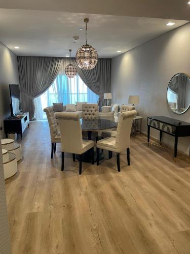 LUXURY APARTMENT IN PEARL ISLAND FOR FIFA