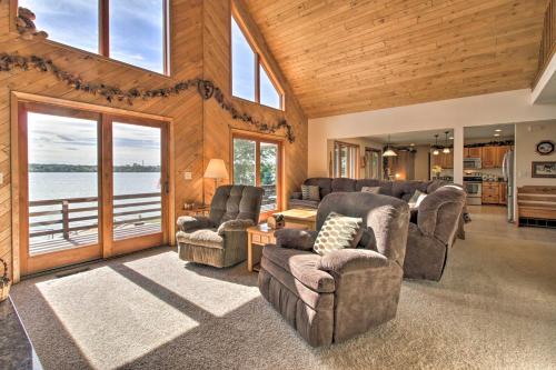 Waterfront Big Stone Lake Home with Dock and Views - image 6