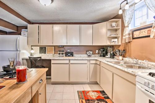 Cozy Agawam Studio with Yard 2 Miles to Six Flags! in Agawam, USA