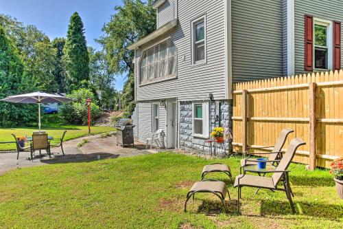 Cozy Agawam Studio with Yard 2 Miles to Six Flags! - image 9