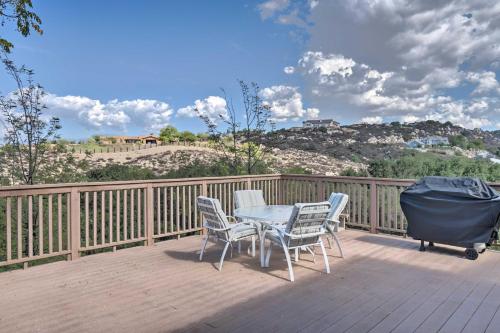 Hilltop Hideaway in Temecula Wine Country in Sage, USA