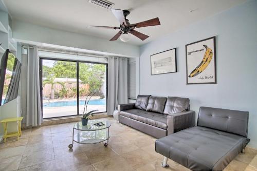 Airy Coastal Home - 3 Mi to Deerfield Beach! - image 7