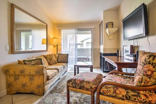 Pet-Friendly Las Vegas Condo 1 Mi to the Strip!