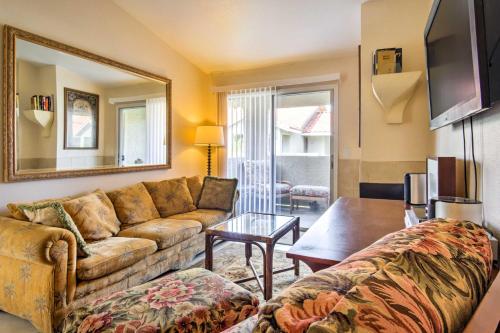 Pet-Friendly Las Vegas Condo 1 Mi to the Strip! Pet-Friendly Las Vegas Condo 1 Mi to the Strip!