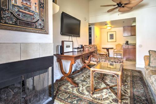 Pet-Friendly Las Vegas Condo 1 Mi to the Strip! Pet-Friendly Las Vegas Condo 1 Mi to the Strip!