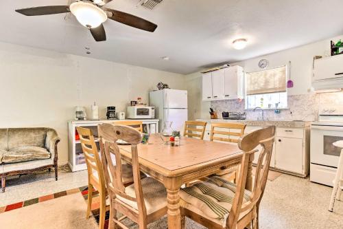 Las Brisas Home with Lighted Fishing Pier and Kayaks - image 11