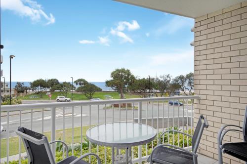 Capeview Apartments - Right on Kings Beach
