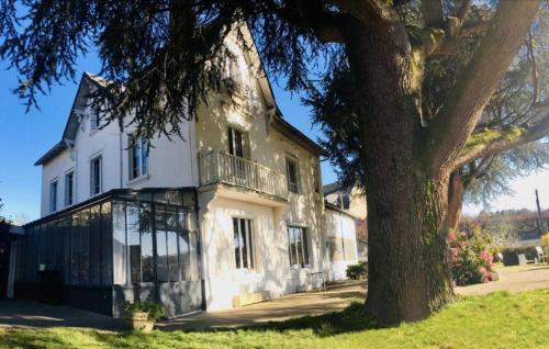 LA MAISON BLANCHE