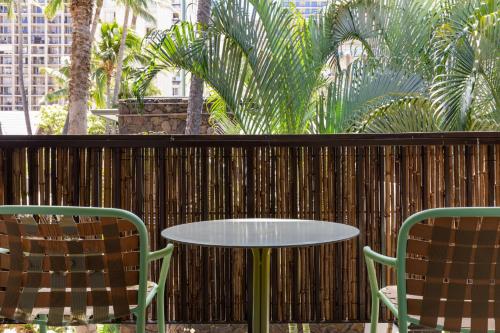 404721260 White Sands Hotel