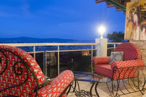 Balkon/terasa, Hotel des Mille Collines in Kigali