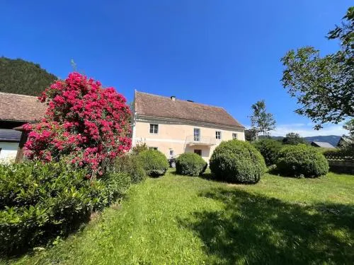 Hubenbauer - Bauernhaus mit Garten und Parkplatz in Unzmarkt, Österreich