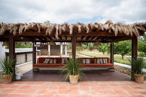 Elegant Restored Luxury 600 year old Farmhouse Las Chumberas 6 Bedrooms Stunning Views Santa Gertrudis