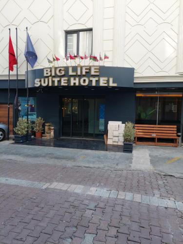 biglife hotel - image 14
