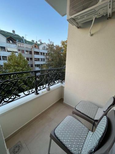 PANDORA APARTMAN CACAK in Alvadžinica