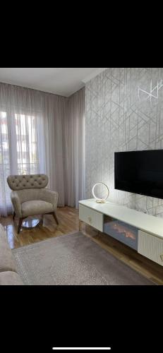 PANDORA APARTMAN CACAK in Alvadžinica
