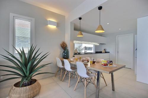 Diamond Rock Diamond Rock