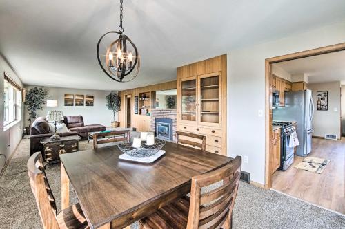 Family-Friendly Yakima Escape with Yard and Pool!