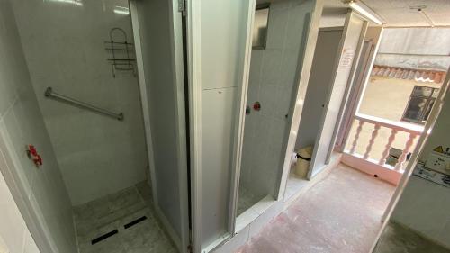 Double Room with Shared Bathroom image 2
