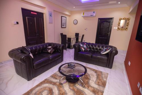 2 Bed Apartment - Parking Wifi Aircon, Akra (zdjęcie 7)