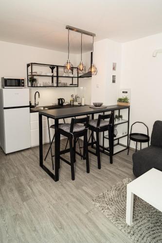 Apartman Ina - Apartment - Osijek