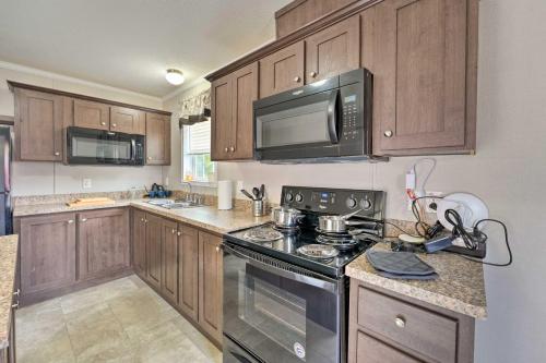 Cassopolis Cabin, Private Deck & Lake Access!, Cassopolis (fotografie 10)