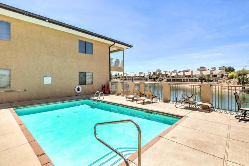 Waterfront Lake Havasu Condo with BBQ and Pool Access! - image 7