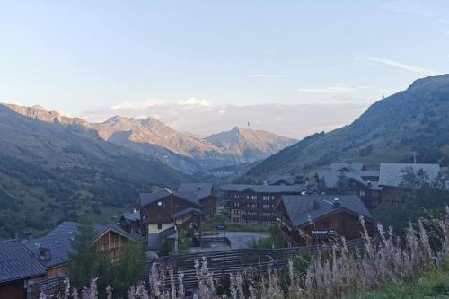 Surrounding environment, Appartement au centre de St Martin de Belleville in Villarencel