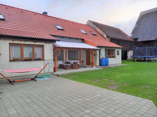 Ubytování na statku - Accommodation - Holubov